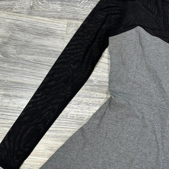 Forever 21 Long Sleeve Dress Mesh w/ Grey Cotton Bottom Women's Small - Picture 3 of 4